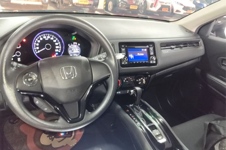 Used Honda Vezel 2017 1.5L CVT 2WD Comfort Model Center Console