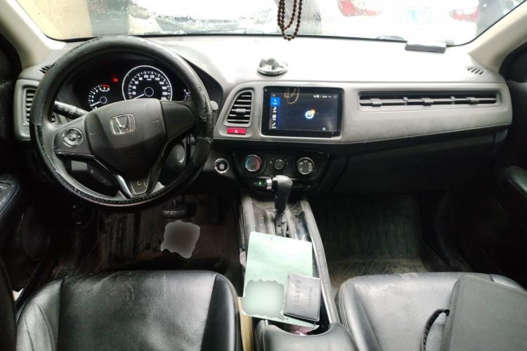 Used Honda Vezel 2017 1.5L CVT 2WD Comfort Model Center Console
