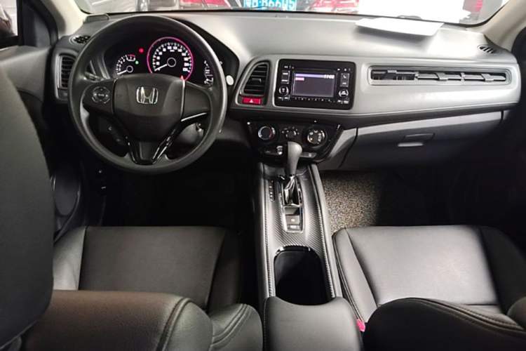 Used Honda Vezel 2017 1.5L CVT 2WD Comfort Model Center Console