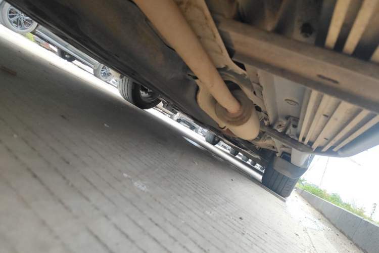 Used Honda Vezel 2017 1.8L CVT Front-Wheel Drive Pioneer Edition Chassis Front Left