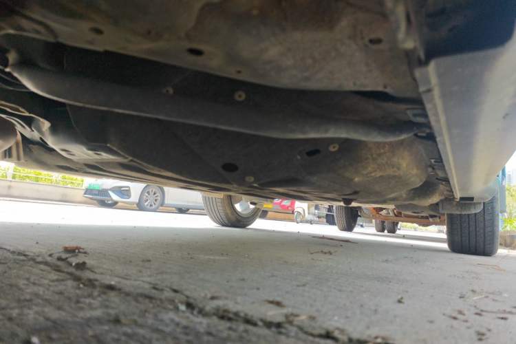 Used Honda Vezel 2017 1.8L CVT Front-Wheel Drive Pioneer Edition Chassis Front Left