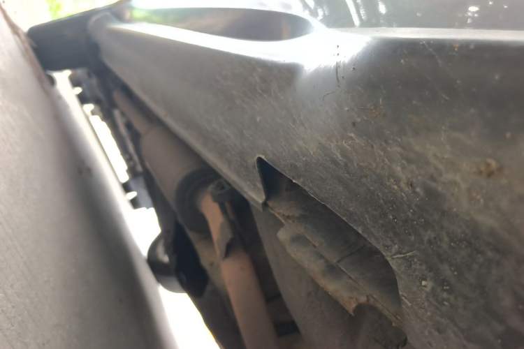 Used Honda Vezel 2017 1.8L CVT Front-Wheel Drive Pioneer Edition Chassis Front Right