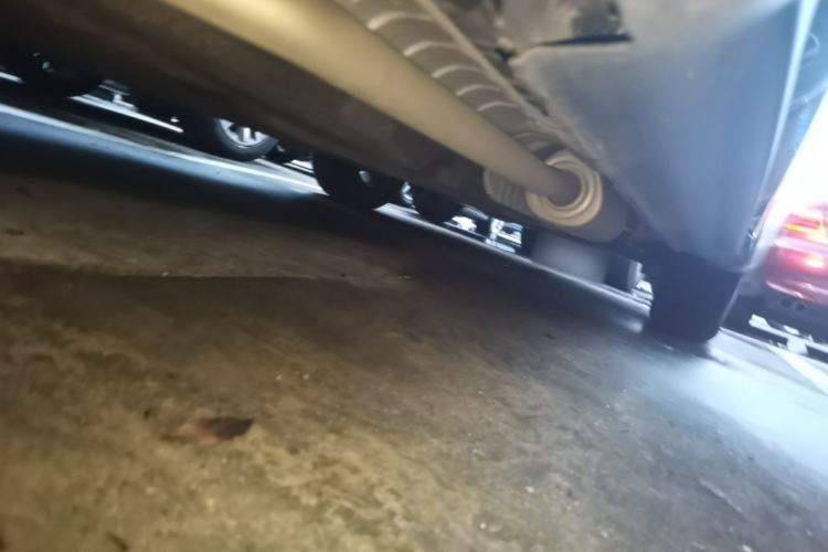 Used Honda Vezel 2017 1.8L CVT Front-Wheel Drive Pioneer Edition Chassis Rear Right