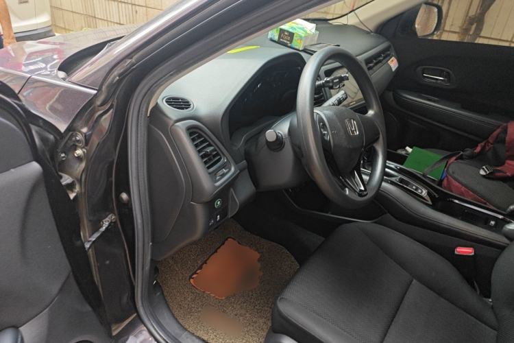 Used Honda Vezel 2017 1.5L CVT 2WD Comfort Model Driver Seat