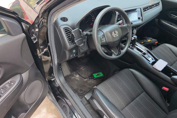 Used Honda Vezel 2017 1.8L CVT 2WD Elite Model Driver Seat