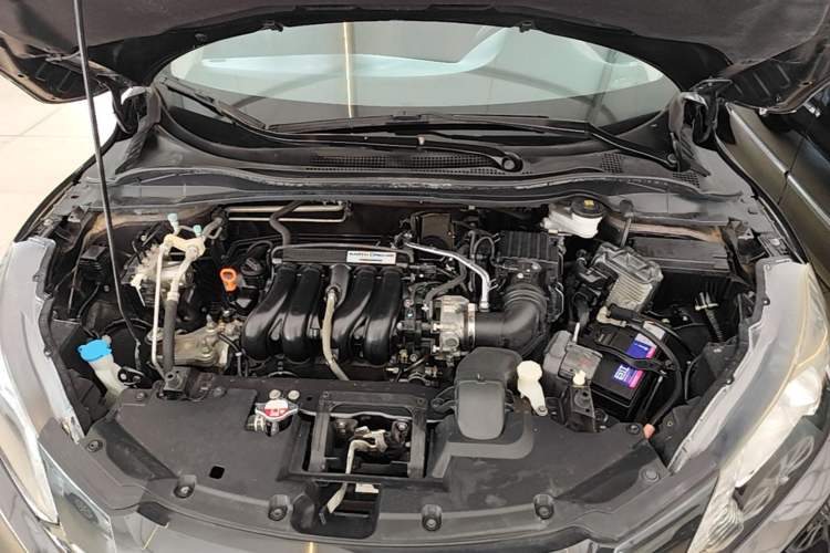 Used Honda Vezel 2017 1.5L CVT 2WD Comfort Model Engine Bay