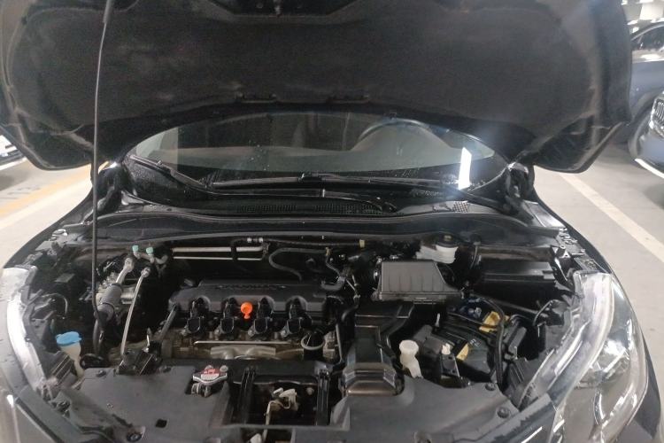 Used Honda Vezel 2017 1.8L CVT Front-Wheel Drive Pioneer Edition Engine Bay