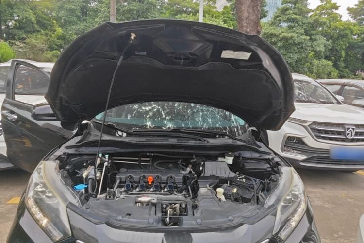 Used Honda Vezel 2017 1.8L CVT Front-Wheel Drive Pioneer Edition Engine Bay