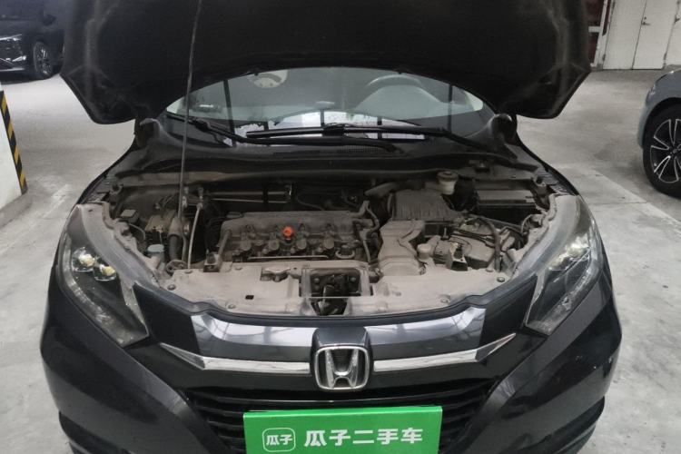 Used Honda Vezel 2017 1.8L CVT Front-Wheel Drive Pioneer Edition Engine Bay