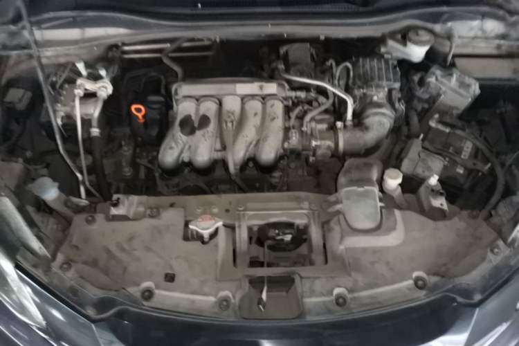 Used Honda Vezel 2017 1.5L CVT 2WD Comfort Model Engine Bay