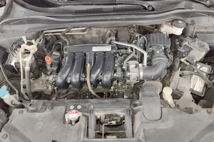 Used Honda Vezel 2017 1.5L CVT 2WD Comfort Model Engine Bay