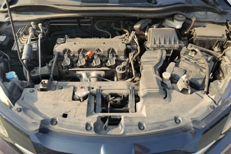 Used Honda Vezel 2017 1.8L CVT Front-Wheel Drive Pioneer Edition Engine Bay