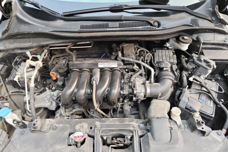 Used Honda Vezel 2017 1.5L CVT 2WD Comfort Model Engine Bay