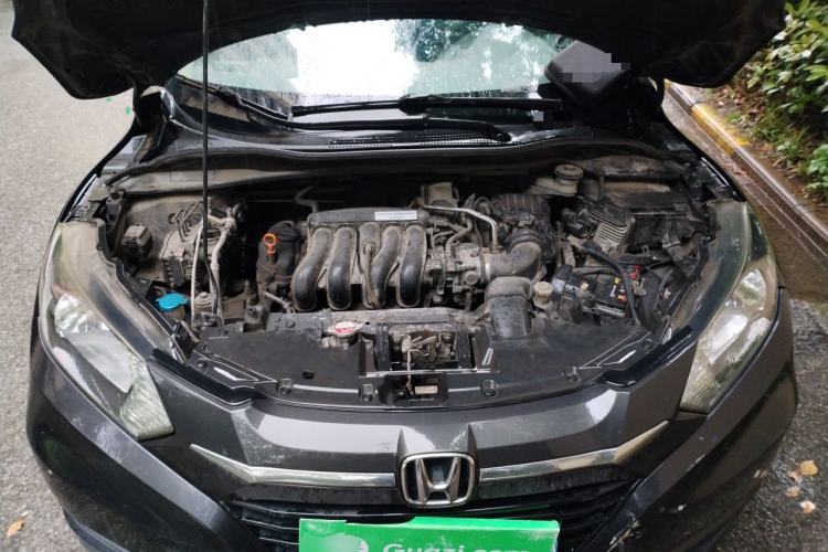 Used Honda Vezel 2017 1.5L CVT 2WD Comfort Model Engine Bay