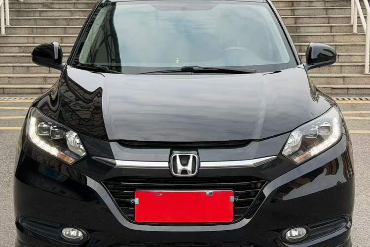 Used Honda Vezel 2017 1.8L CVT Front-Wheel Drive Pioneer Edition Exterior 1