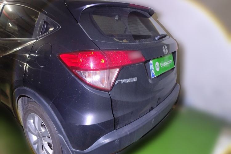 Used Honda Vezel 2017 1.8L CVT 2WD Elite Model Exterior 4