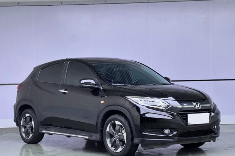 Used Honda Vezel 2017 1.8L CVT Front-Wheel Drive Pioneer Edition Exterior 4
