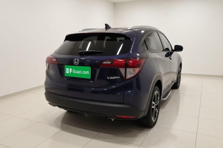 Used Honda Vezel 2017 1.8L CVT Front-Wheel Drive Pioneer Edition Exterior 5