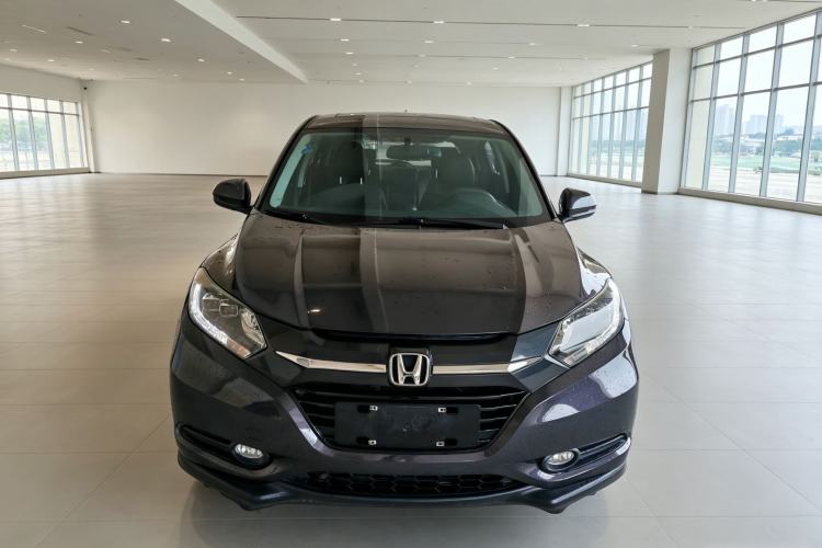 Used Honda Vezel 2017 1.8L CVT Front-Wheel Drive Pioneer Edition Exterior 5