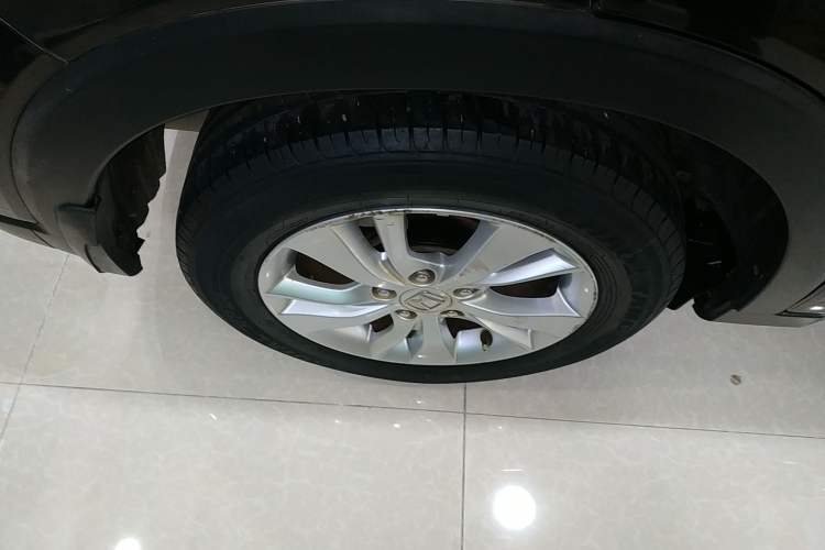 Used Honda Vezel 2017 1.8L CVT 2WD Elite Model Exterior 5