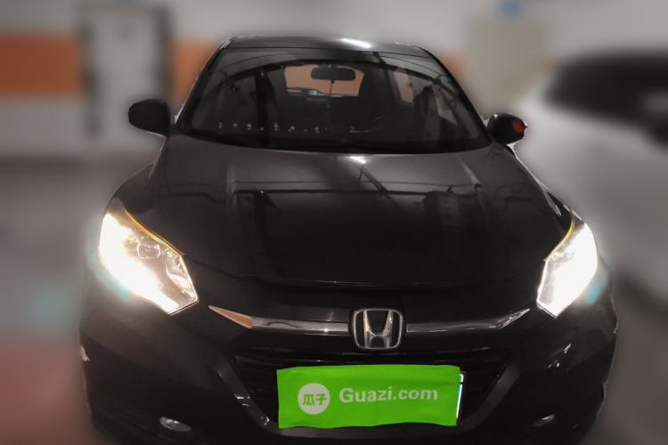 Used Honda Vezel 2017 1.8L CVT Front-Wheel Drive Pioneer Edition Front