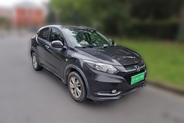 Used Honda Vezel 2017 1.5L CVT 2WD Comfort Model Front Right 45 Deg