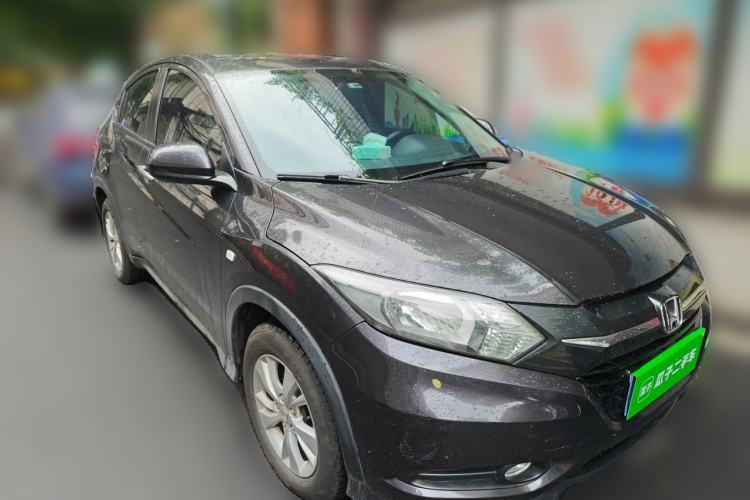 Used Honda Vezel 2017 1.5L CVT 2WD Comfort Model Front Right 45 Deg