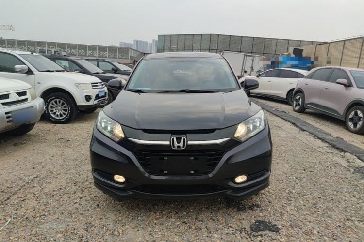 Used Honda Vezel 2017 1.8L CVT Front-Wheel Drive Pioneer Edition Front