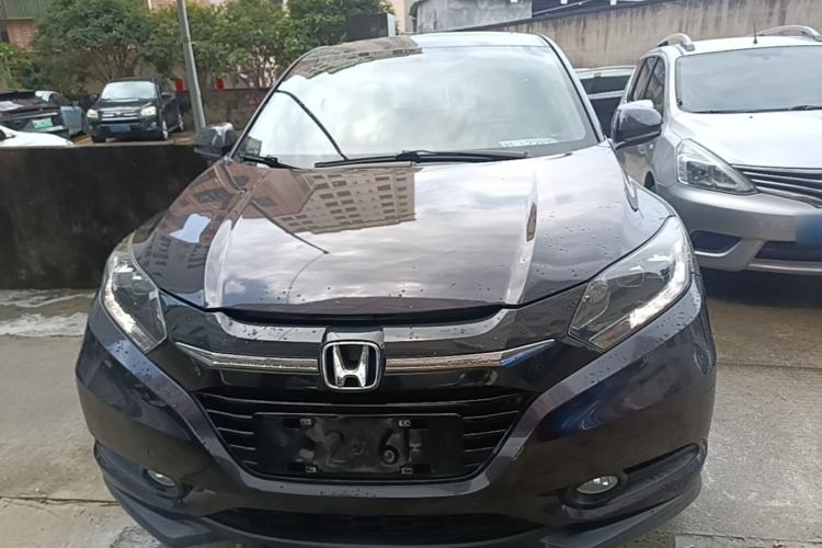 Used Honda Vezel 2017 1.8L CVT Front-Wheel Drive Pioneer Edition Front