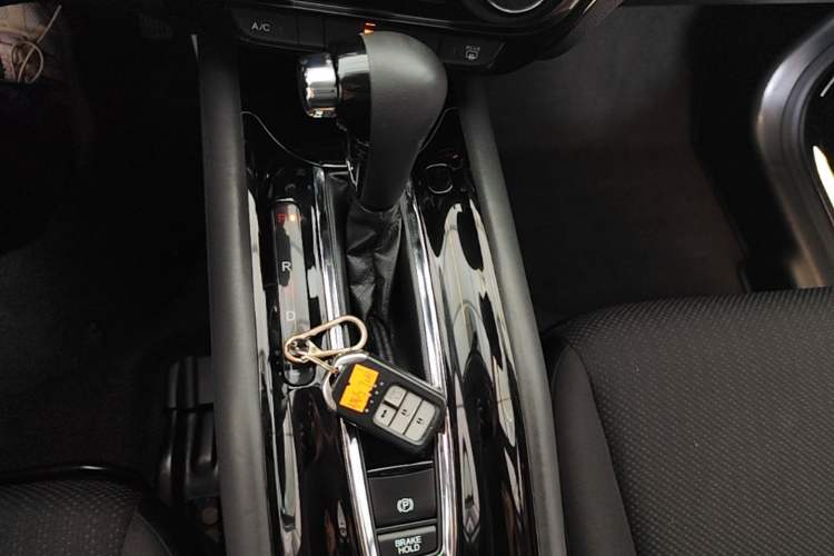 Used Honda Vezel 2017 1.5L CVT 2WD Comfort Model Gear Lever