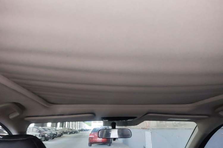 Used Honda Vezel 2017 1.8L CVT Front-Wheel Drive Pioneer Edition Headliner