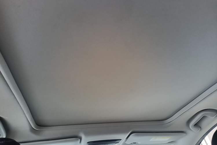 Used Honda Vezel 2017 1.8L CVT Front-Wheel Drive Pioneer Edition Headliner