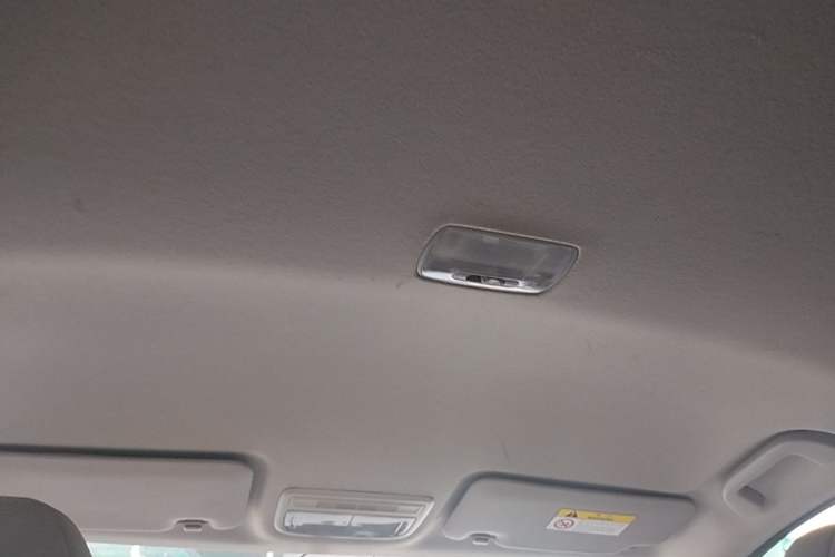 Used Honda Vezel 2017 1.5L CVT 2WD Comfort Model Headliner