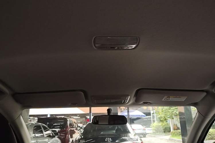 Used Honda Vezel 2017 1.5L CVT 2WD Comfort Model Headliner