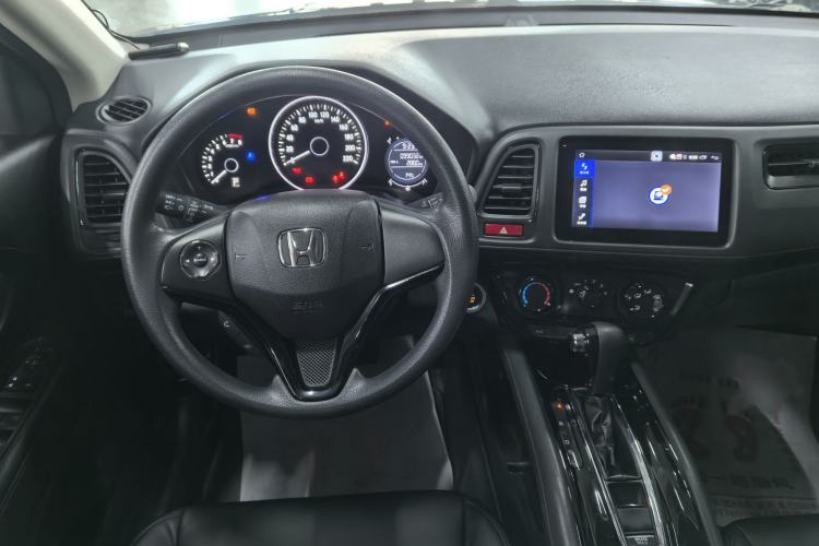 Used Honda Vezel 2017 1.5L CVT 2WD Comfort Model Interior 1