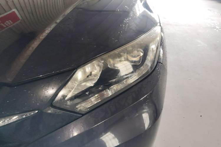 Used Honda Vezel 2017 1.8L CVT Front-Wheel Drive Pioneer Edition Left Front Headlight