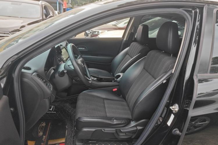 Used Honda Vezel 2017 1.8L CVT Front-Wheel Drive Pioneer Edition Left Front Seat