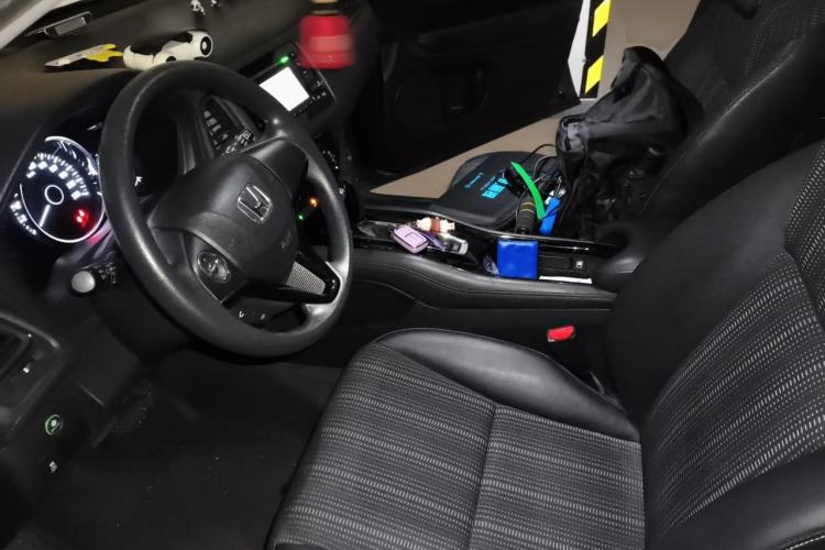 Used Honda Vezel 2017 1.8L CVT Front-Wheel Drive Pioneer Edition Left Front Seat