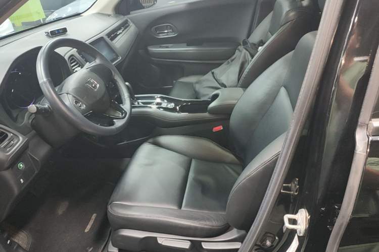 Used Honda Vezel 2017 1.8L CVT Front-Wheel Drive Pioneer Edition Left Front Seat