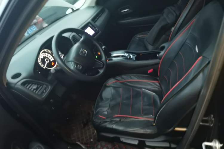 Used Honda Vezel 2017 1.8L CVT Front-Wheel Drive Pioneer Edition Left Front Seat