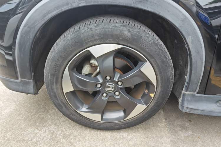 Used Honda Vezel 2017 1.8L CVT Front-Wheel Drive Pioneer Edition Left Front Wheel Hub