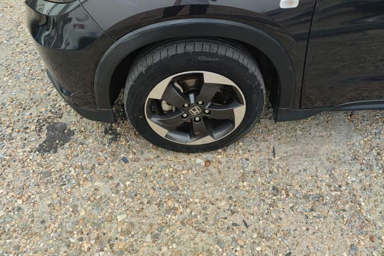 Used Honda Vezel 2017 1.8L CVT Front-Wheel Drive Pioneer Edition Left Front Wheel Hub