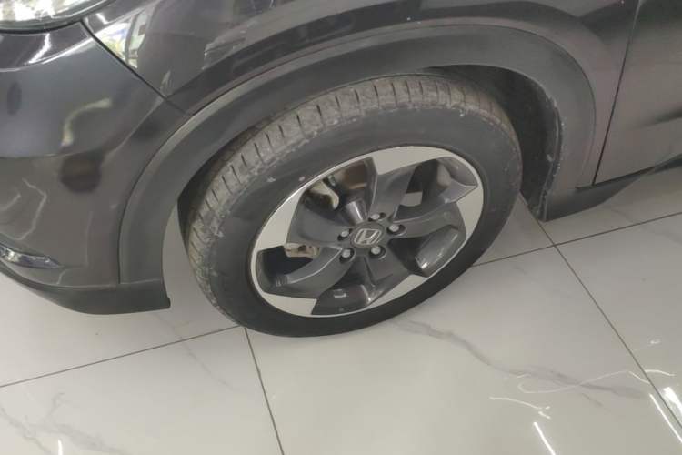Used Honda Vezel 2017 1.8L CVT Front-Wheel Drive Pioneer Edition Left Front Wheel Hub