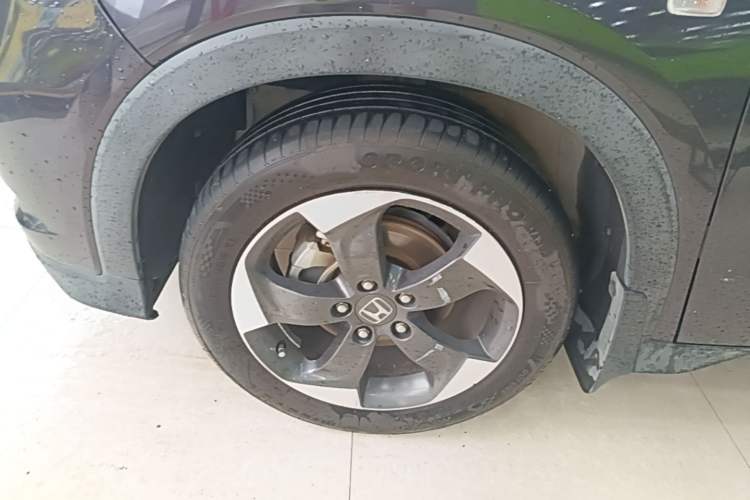 Used Honda Vezel 2017 1.8L CVT Front-Wheel Drive Pioneer Edition Left Front Wheel Hub