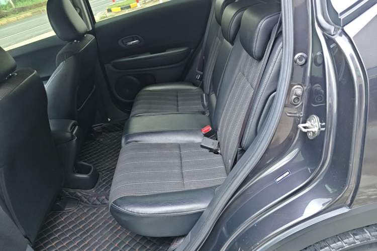 Used Honda Vezel 2017 1.8L CVT 2WD Elite Model Left Rear Seat