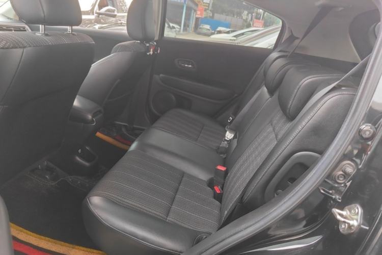 Used Honda Vezel 2017 1.8L CVT Front-Wheel Drive Pioneer Edition Left Rear Seat
