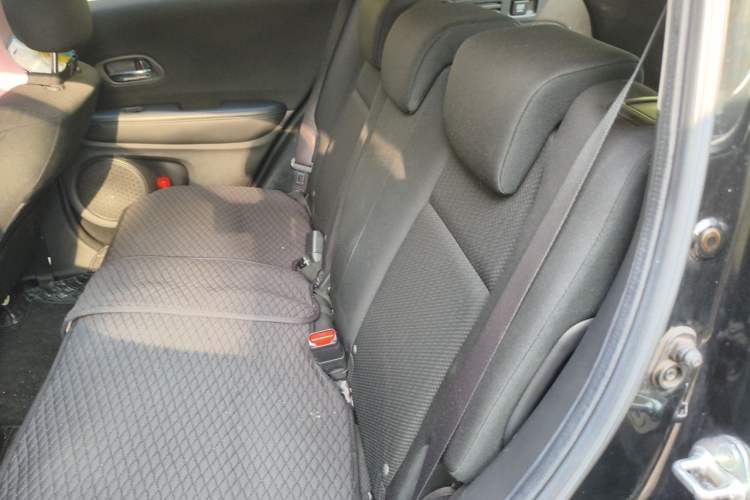 Used Honda Vezel 2017 1.5L CVT 2WD Comfort Model Left Rear Seat