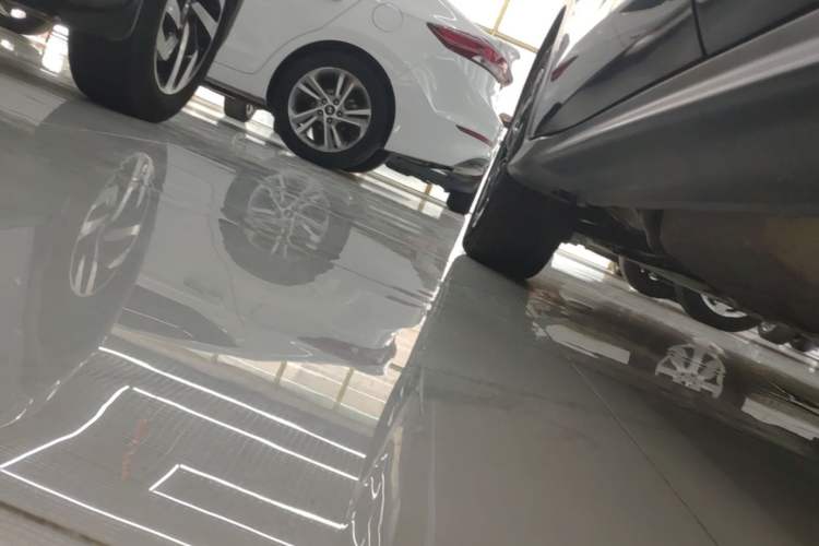 Used Honda Vezel 2017 1.8L CVT Front-Wheel Drive Pioneer Edition Left Side Sill