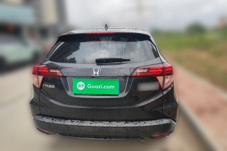 Used Honda Vezel 2017 1.8L CVT Front-Wheel Drive Pioneer Edition Rear