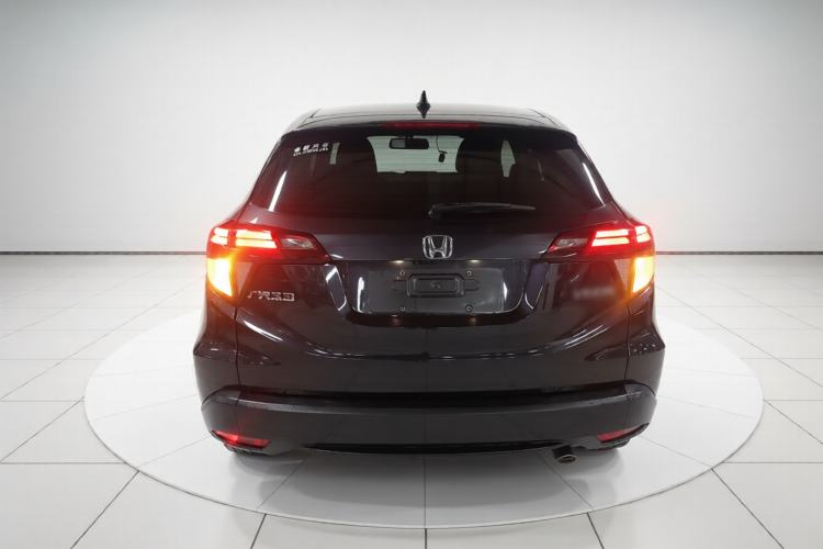 Used Honda Vezel 2017 1.8L CVT Front-Wheel Drive Pioneer Edition Rear